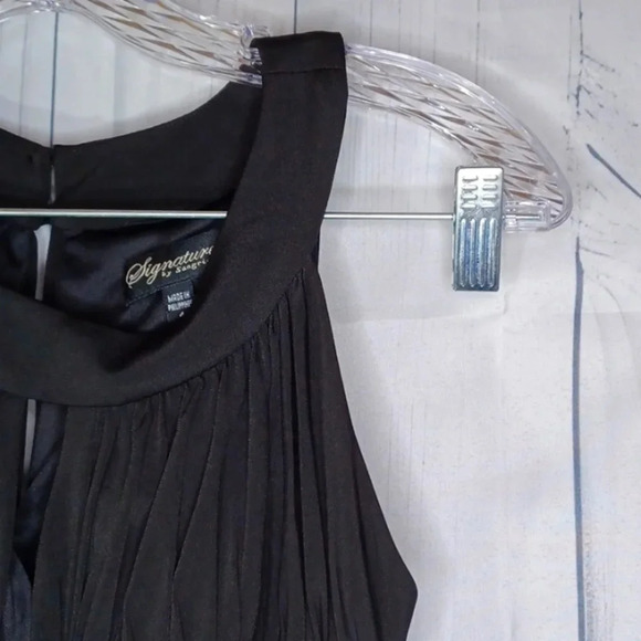 Signature By Sangria black sleeveless Evening Gown - Picture 4 of 8